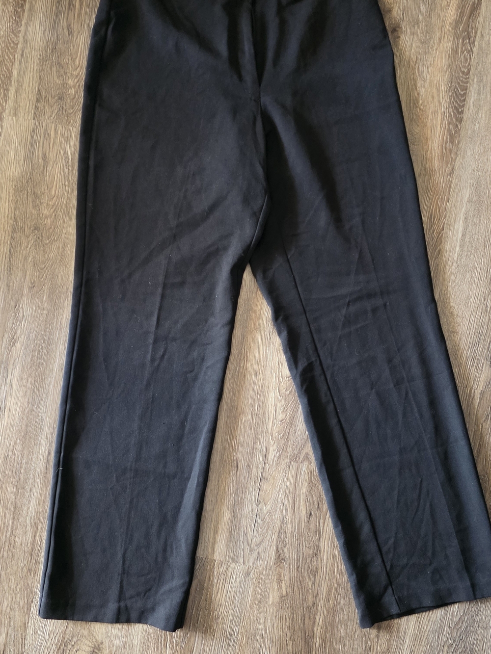 Sag Harbor Men's Black Dress Pants - Stretch Fabric